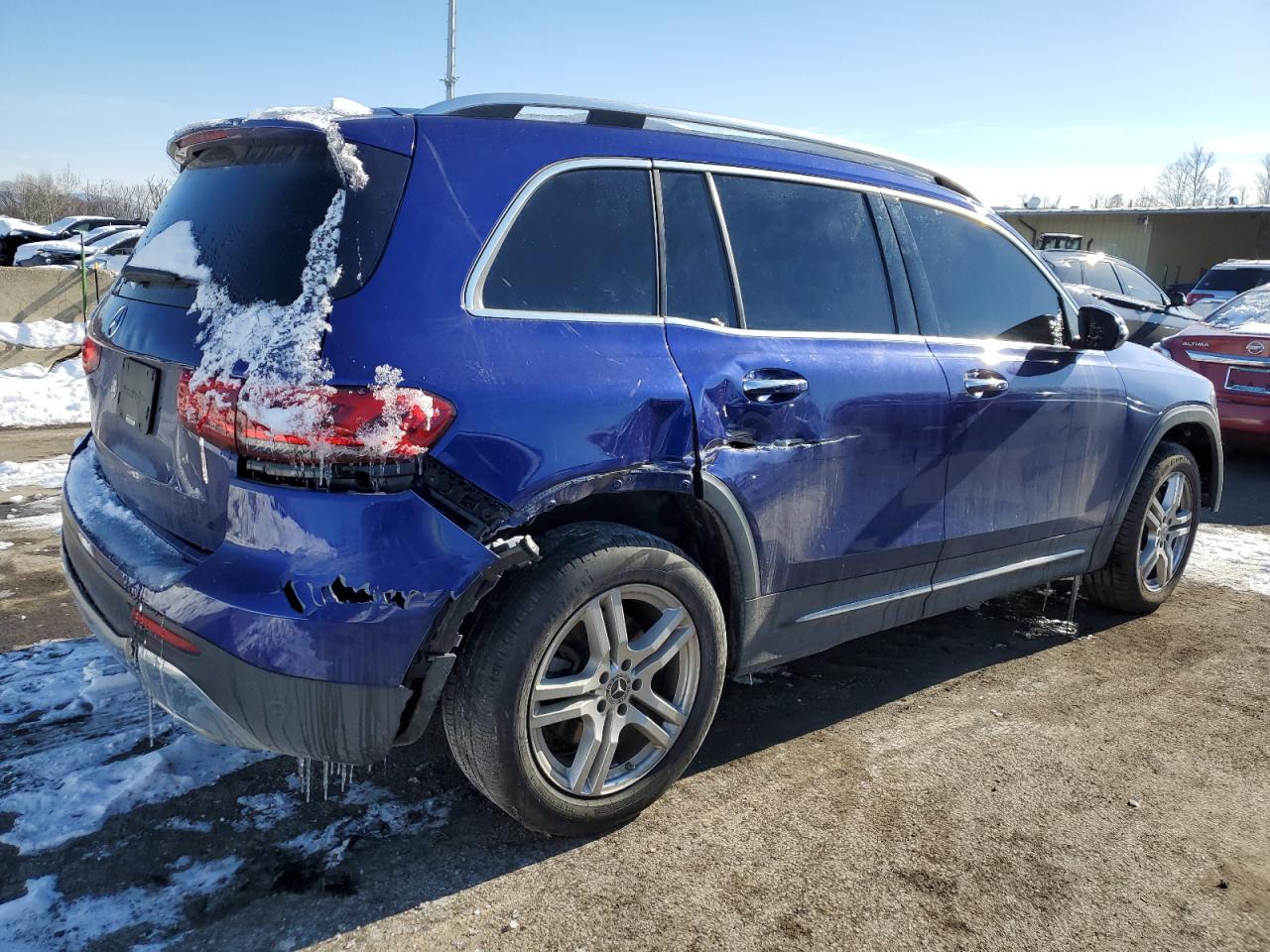 2021 Mercedes-Benz GLB - Image 3