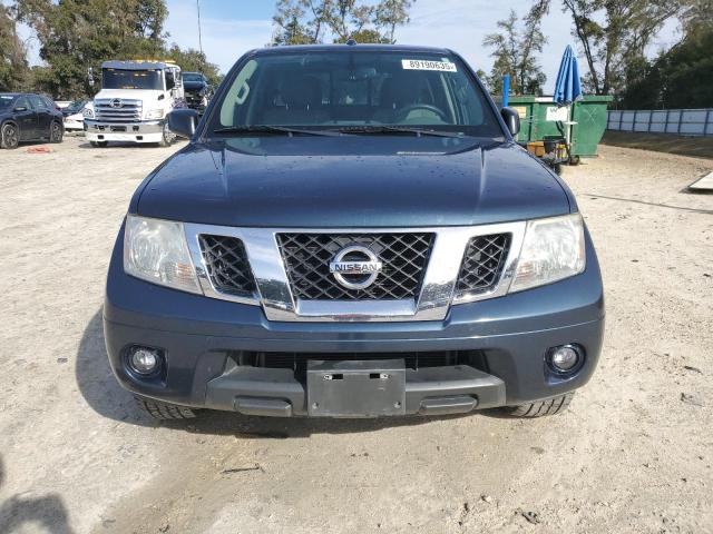 NISSAN FRONTIER 2015 Синий