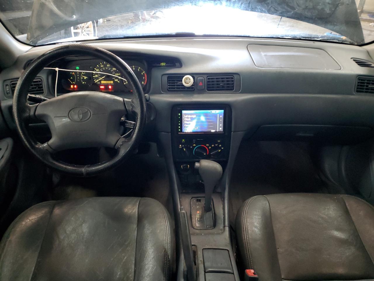 1997 Toyota Camry - Image 8