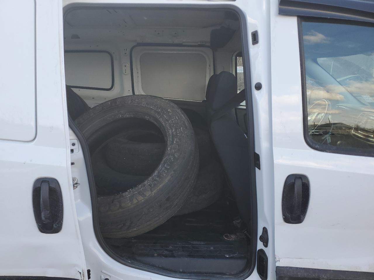 2017 RAM ProMaster City - Image 11