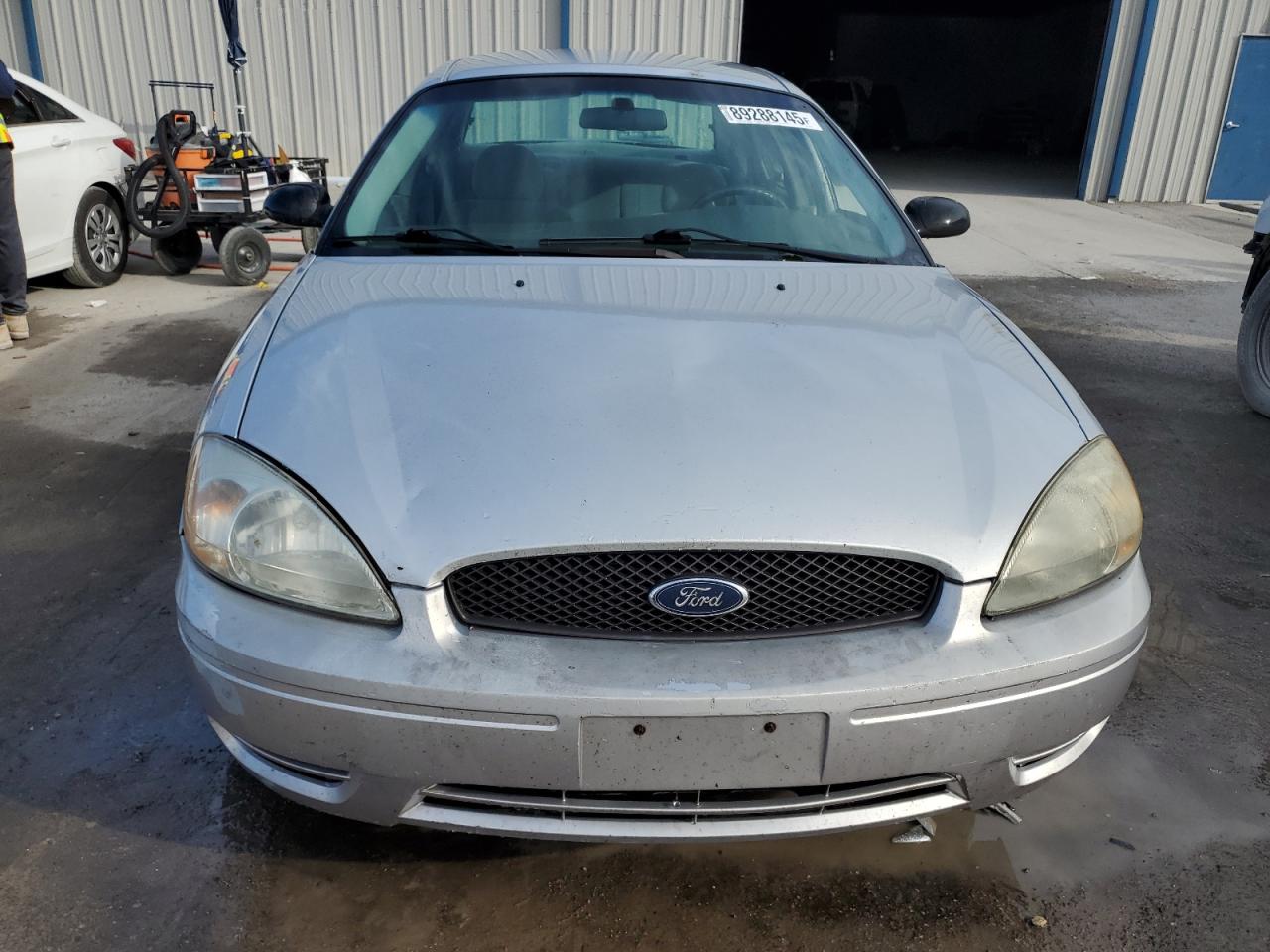 2006 Ford Taurus - Image 5
