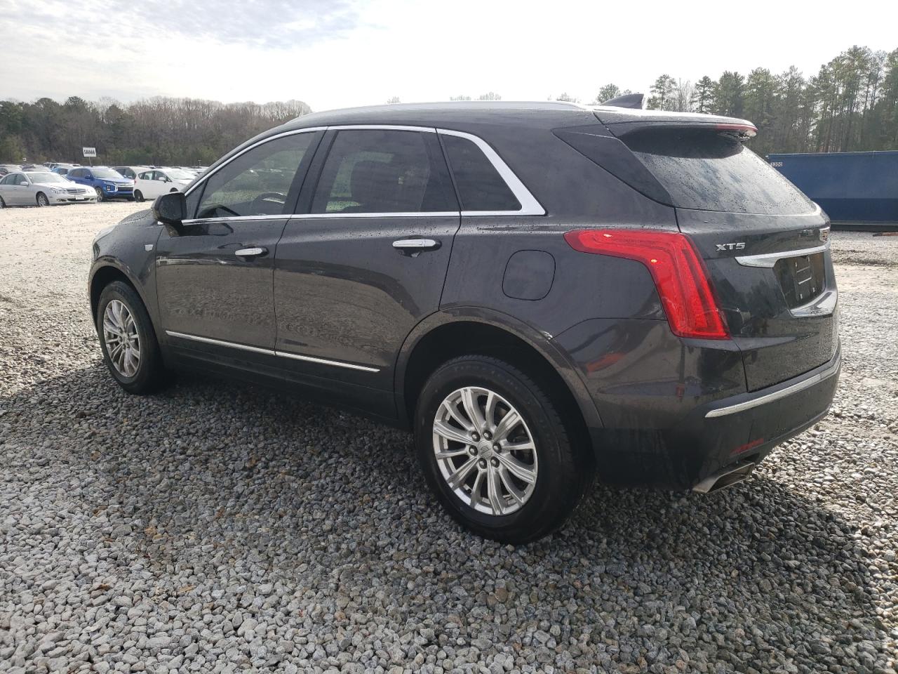 2019 Cadillac XT5 - Image 2