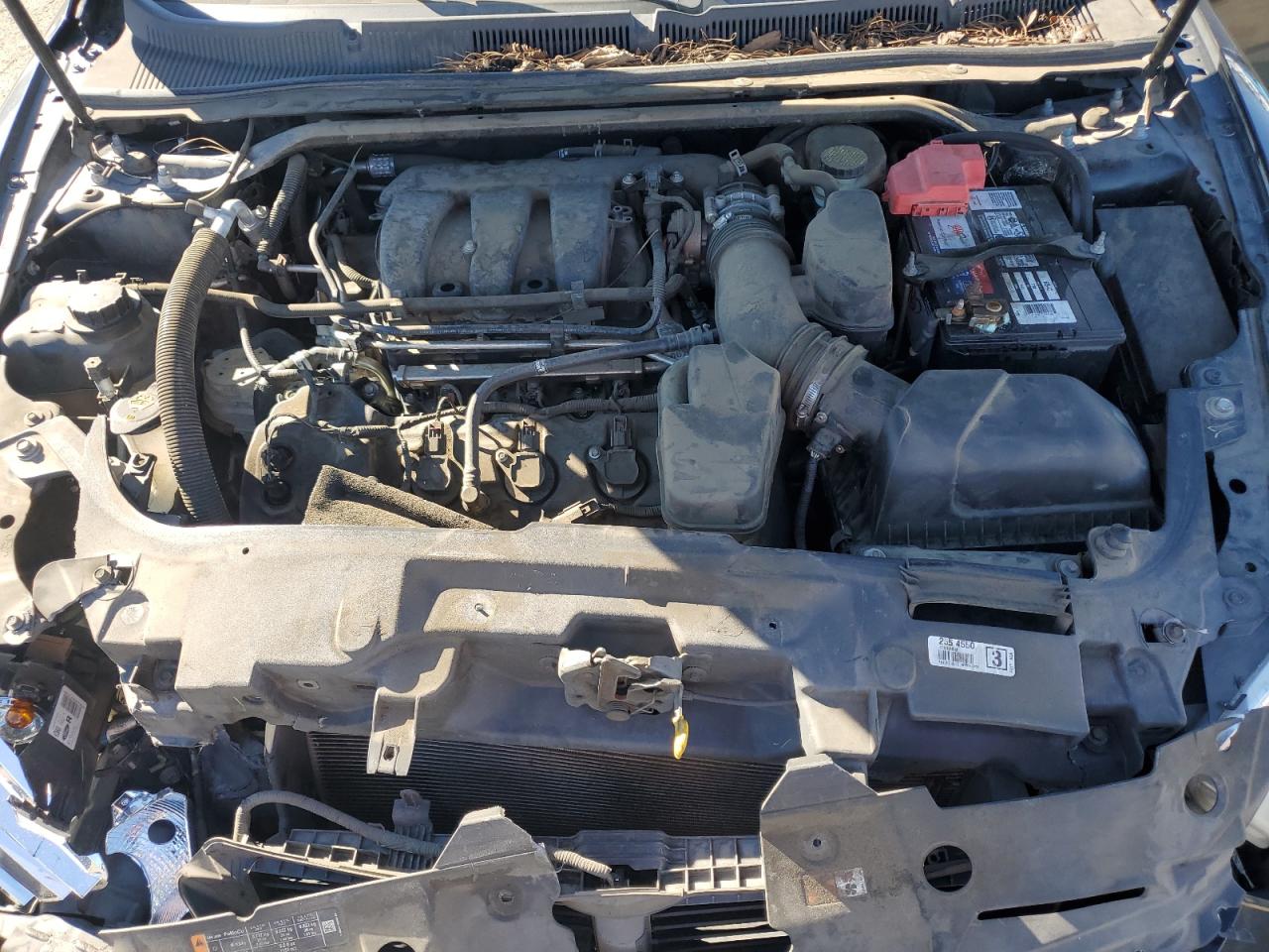 2015 Ford Taurus - Image 11