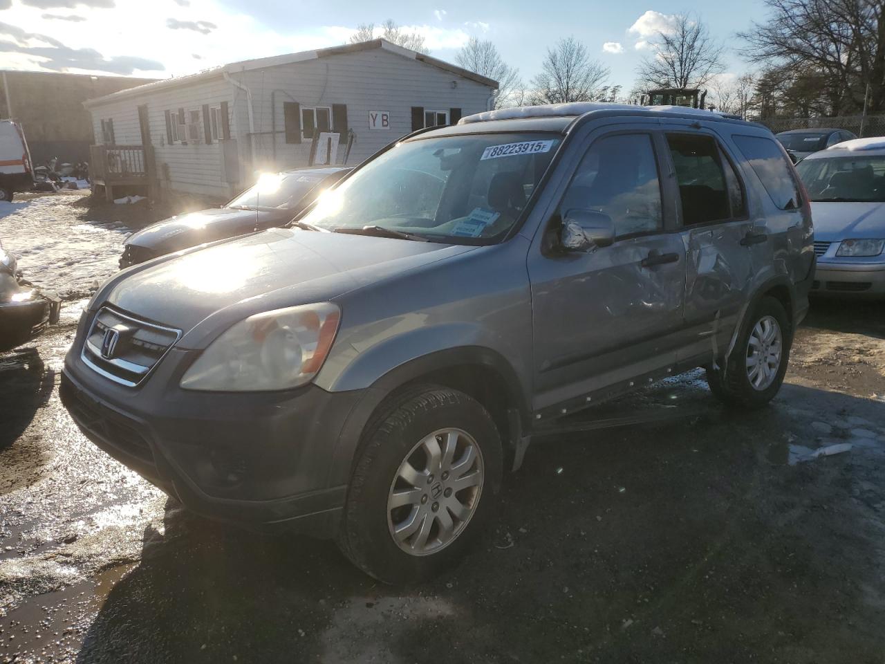 2005 Honda CR-V - Image 1