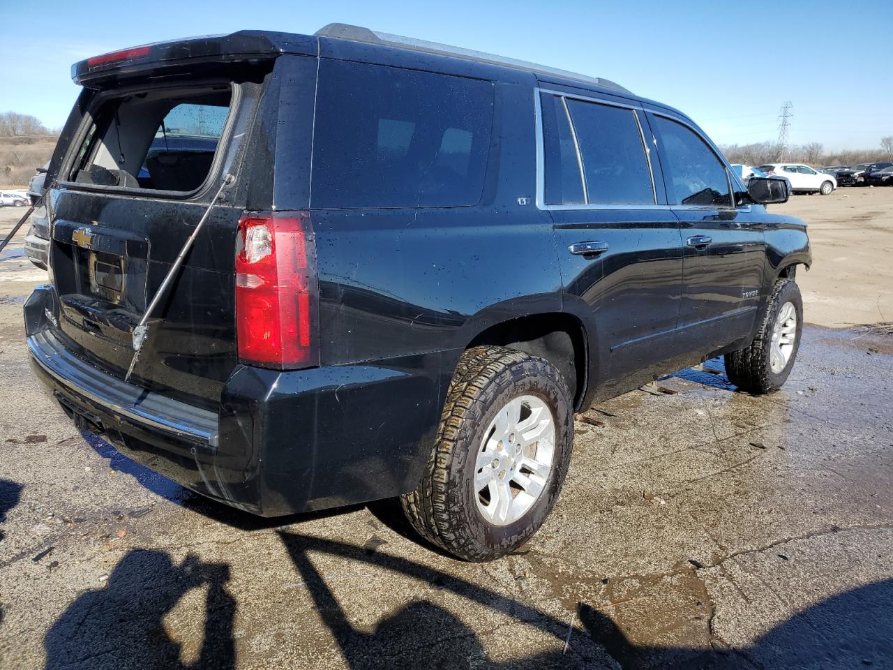 2016 Chevrolet Tahoe - Image 3