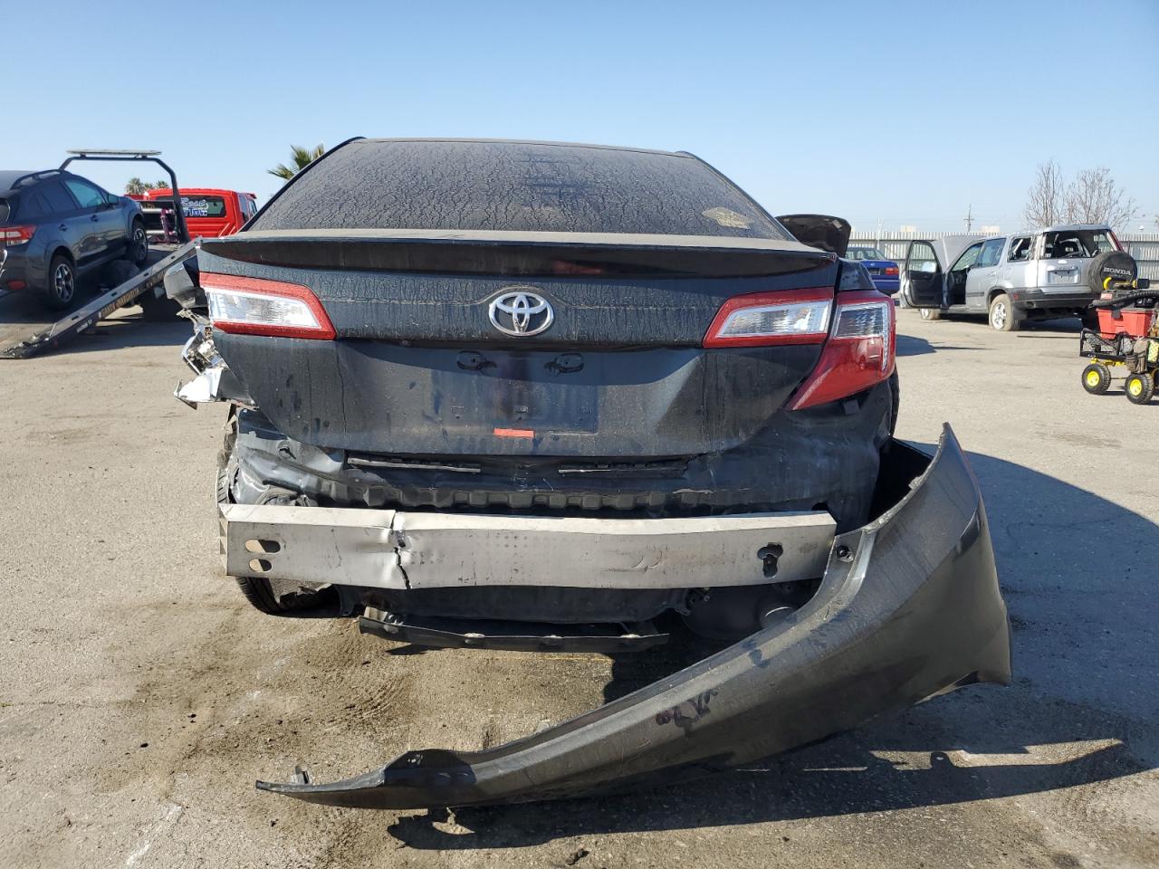 2014 Toyota Camry - Image 6