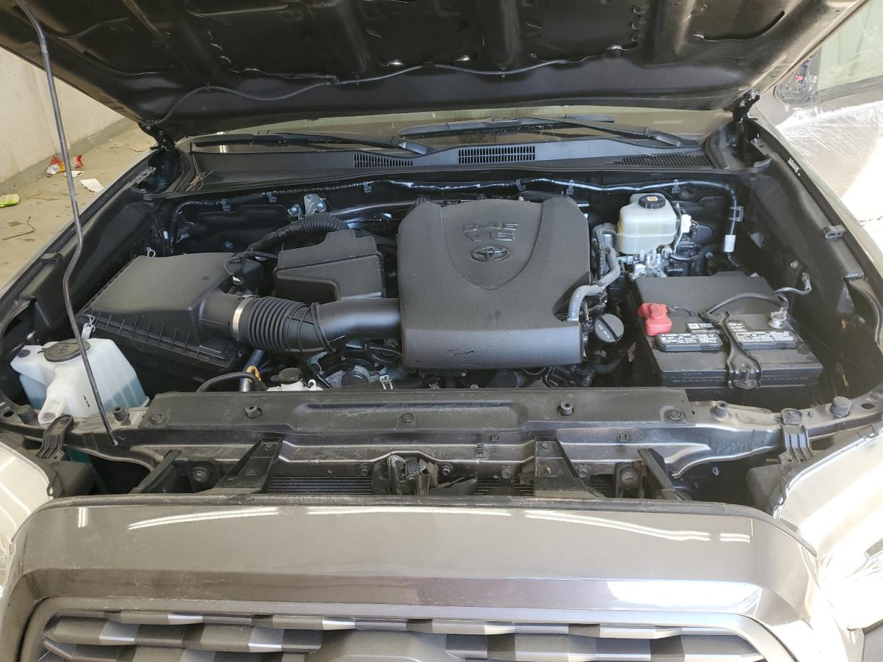 2021 Toyota Tacoma - Image 11