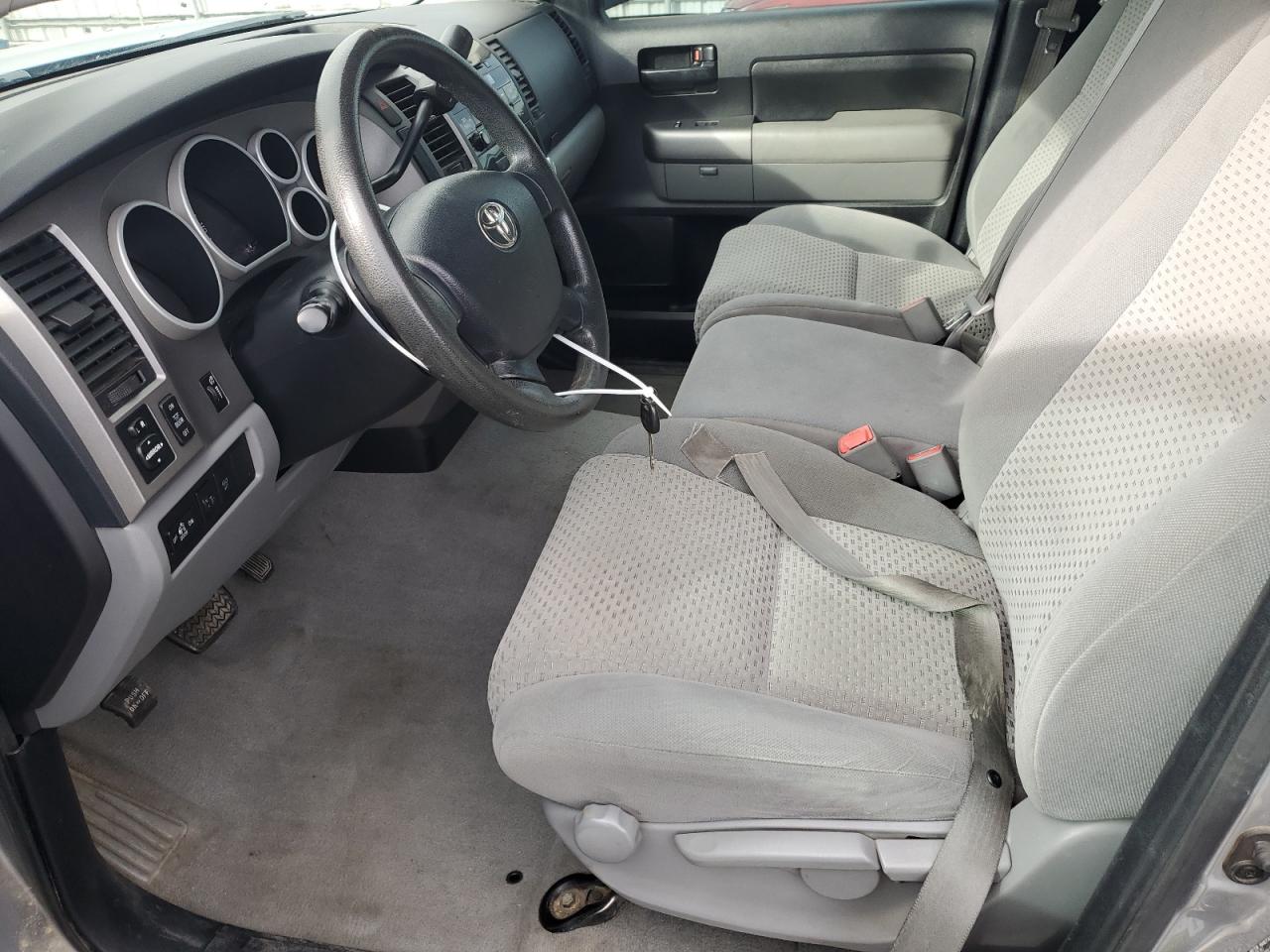 2010 Toyota Tundra - Image 7