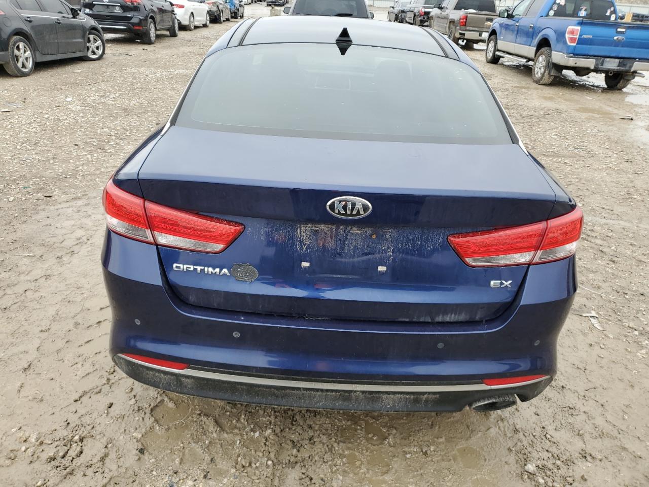 2018 Kia Optima - Image 6