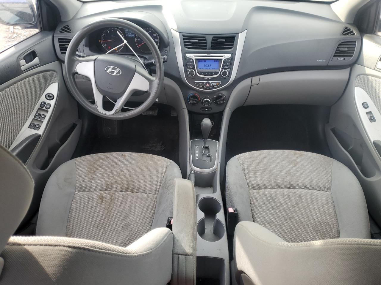 2013 Hyundai Accent - Image 8