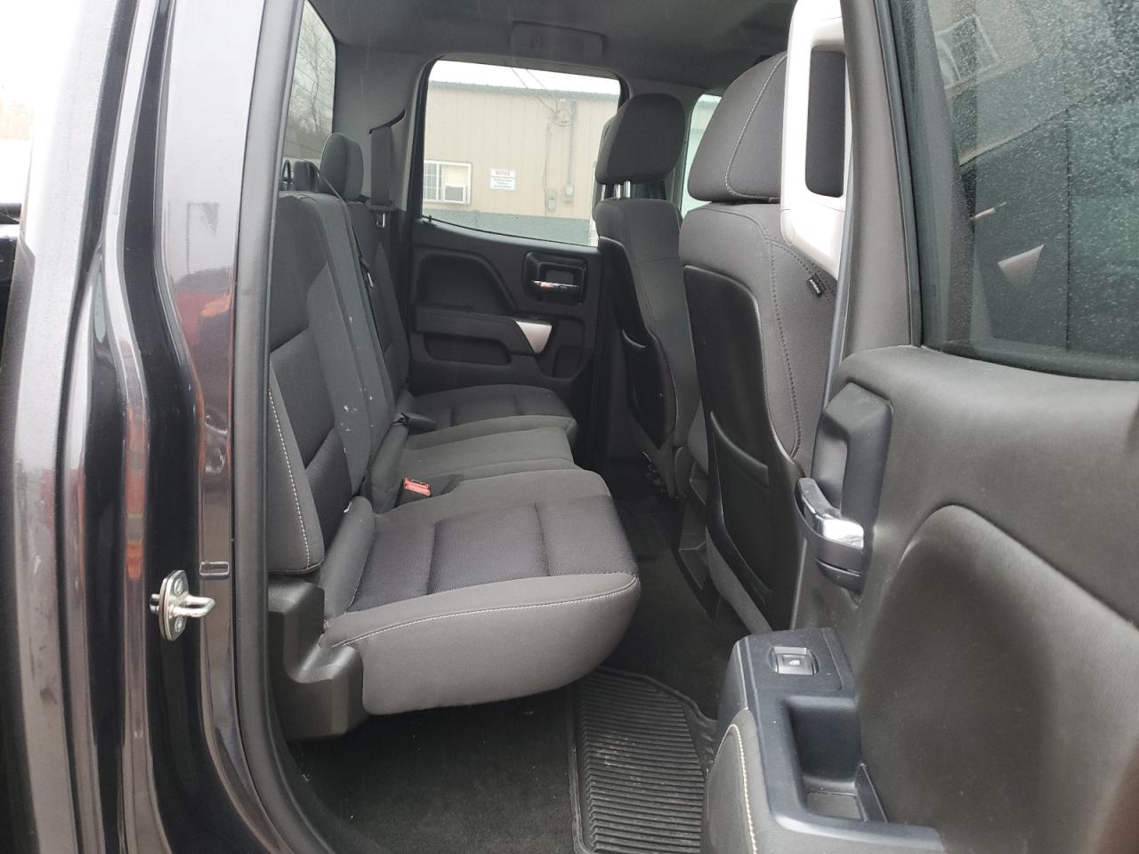 2014 Chevrolet Silverado - Image 10