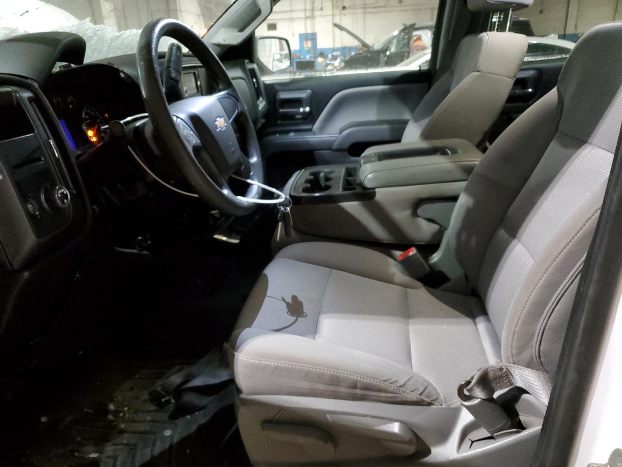 2015 Chevrolet Silverado - Image 7