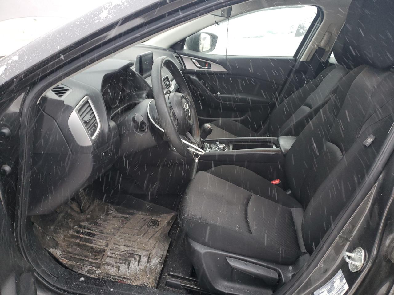 2018 Mazda 3 - Image 7