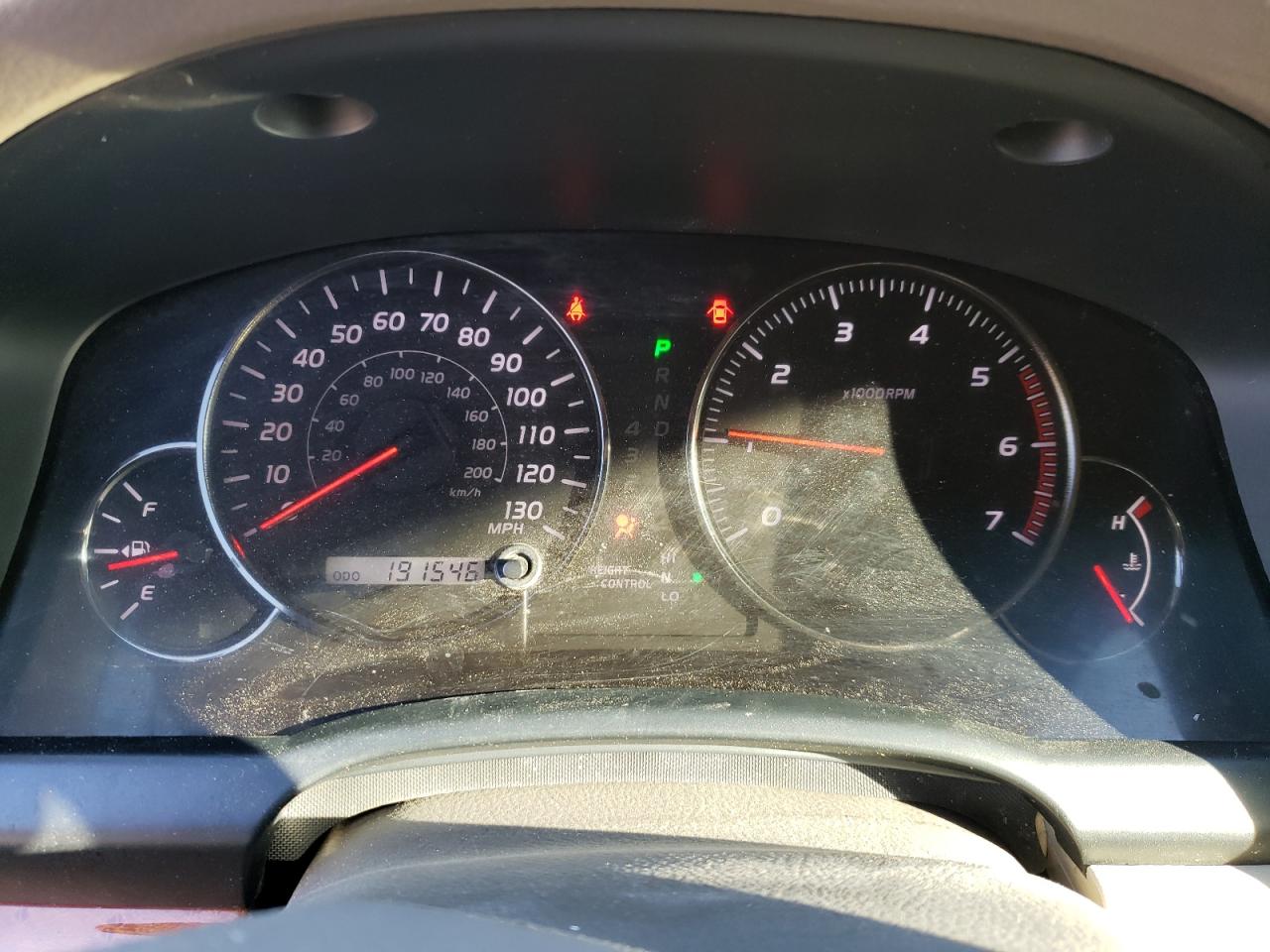 2003 Lexus GX - Image 9