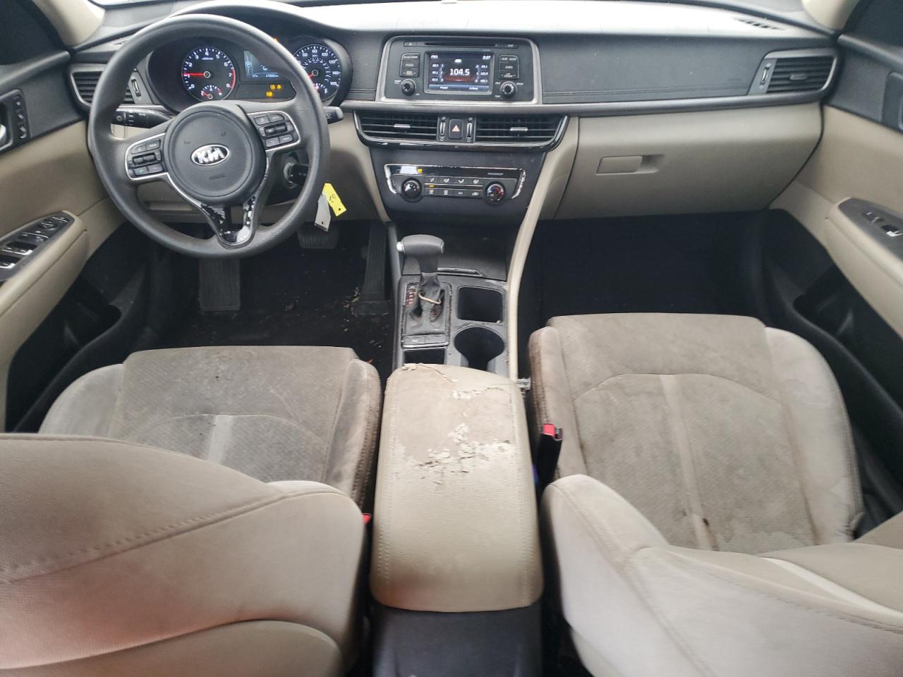 2017 Kia Optima - Image 8