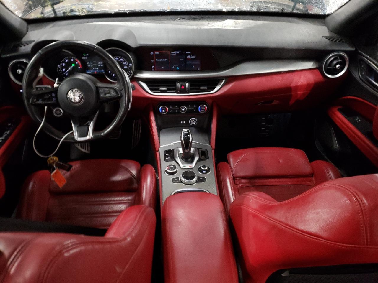 2021 Alfa Romeo Stelvio - Image 8