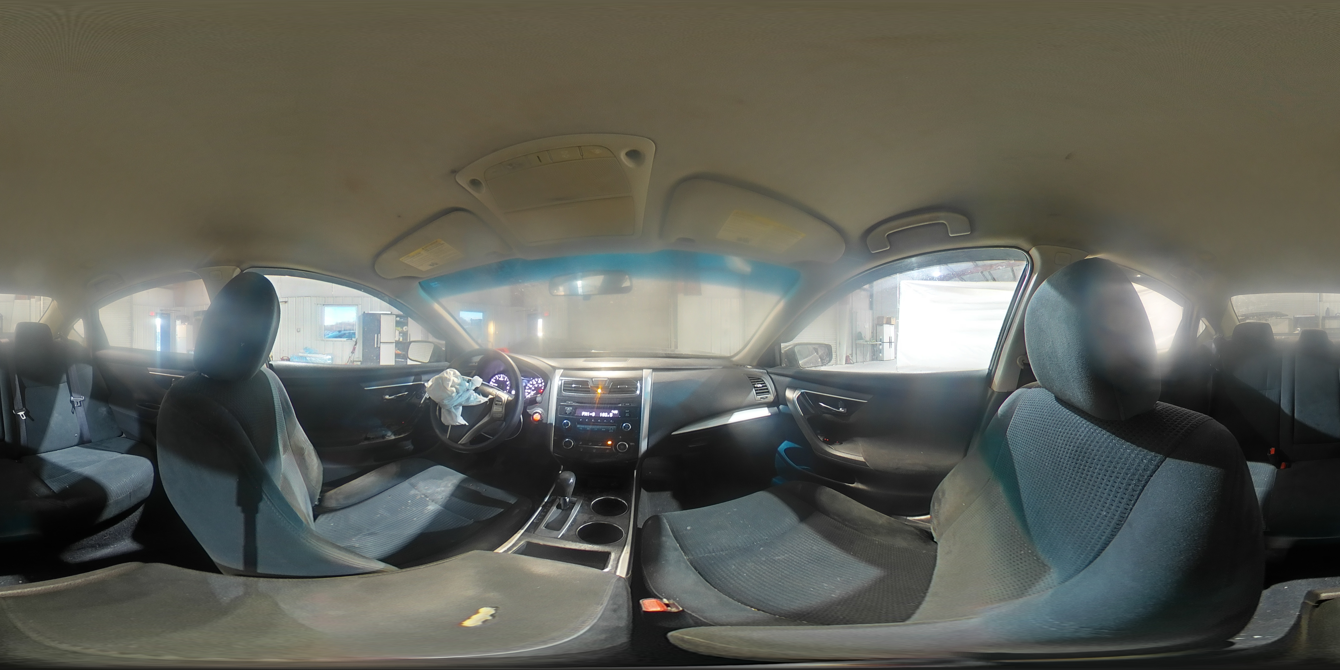 2014 Nissan Altima - Image 13