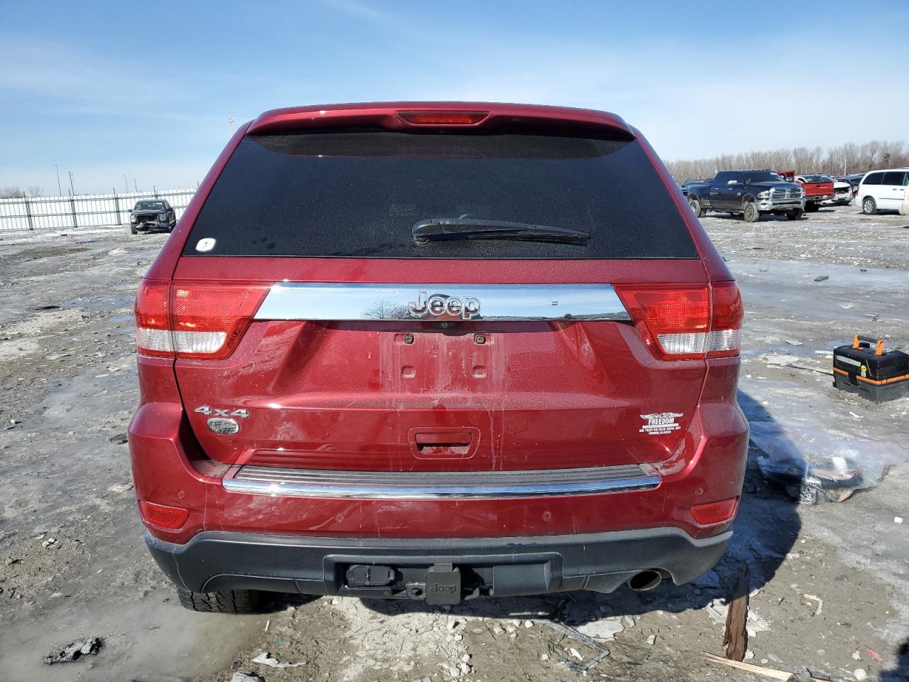 2012 Jeep Grand Cherokee - Image 6