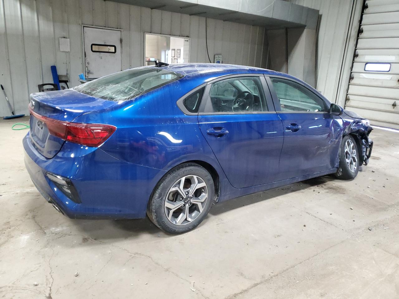2021 Kia Forte - Image 3