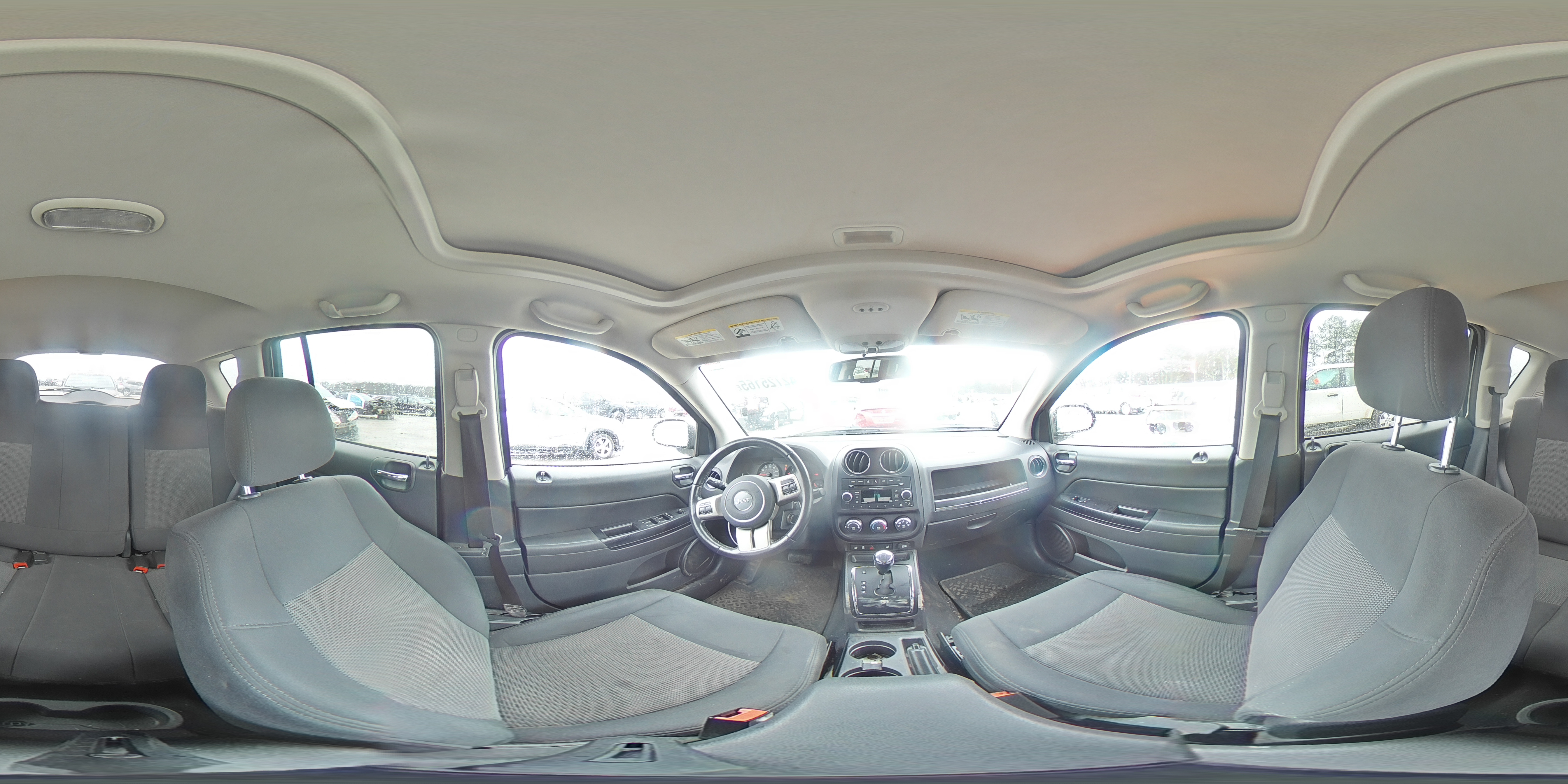 2012 Jeep Compass - Image 13