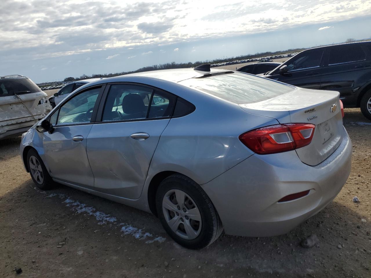 2017 Chevrolet Cruze - Image 2