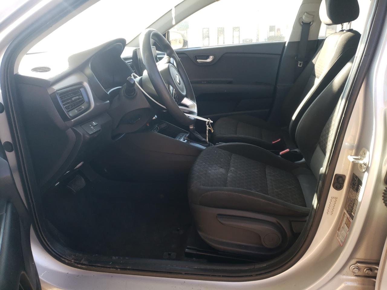 2021 Kia Rio - Image 7