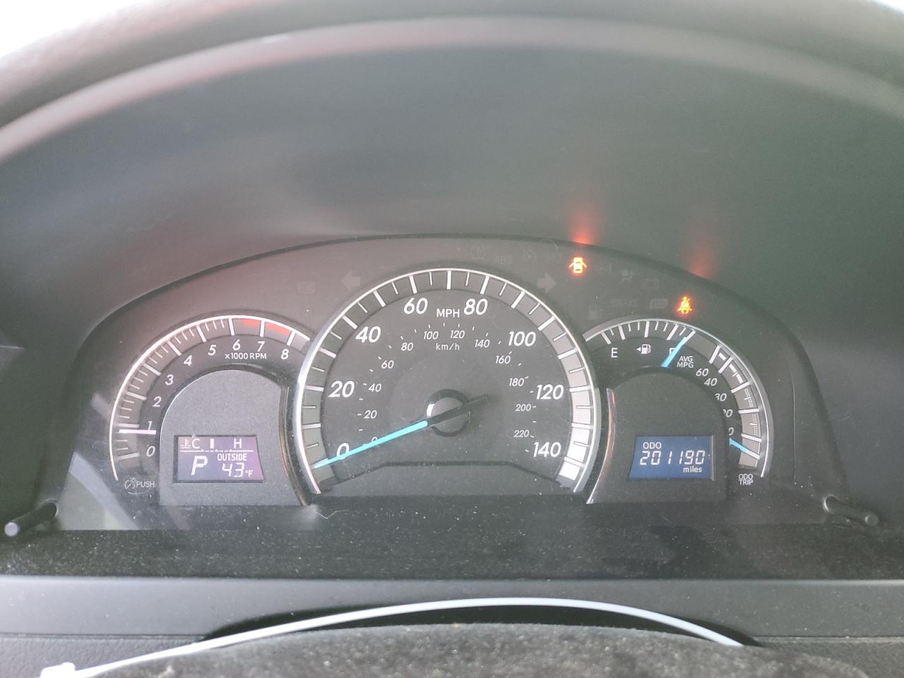 2014 Toyota Camry - Image 9