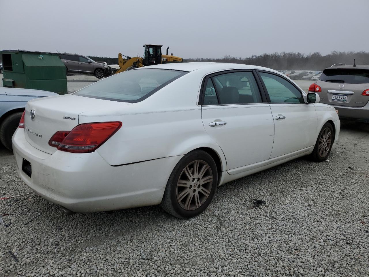 2008 Toyota Avalon - Image 3
