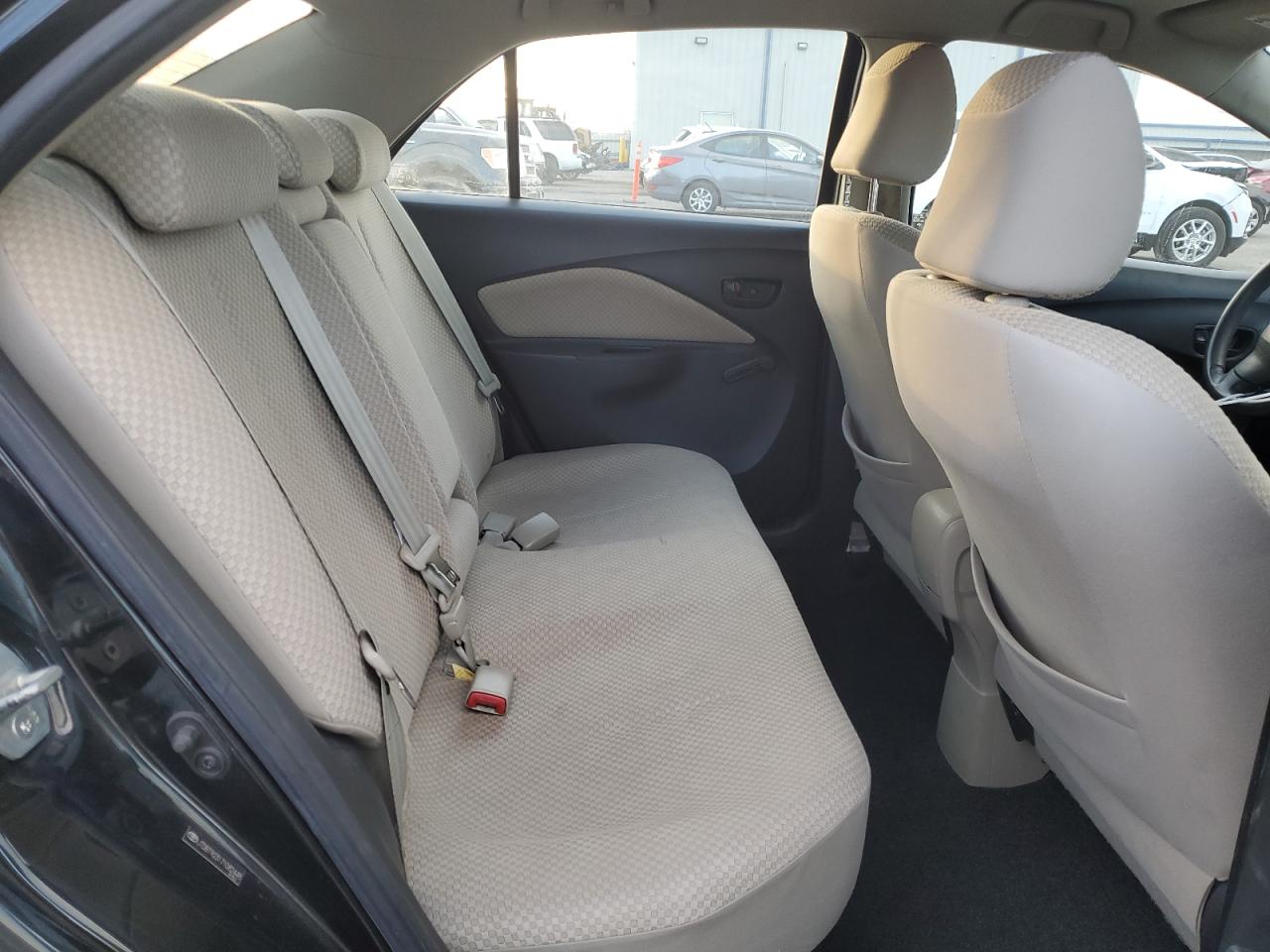 2007 Toyota Yaris - Image 10