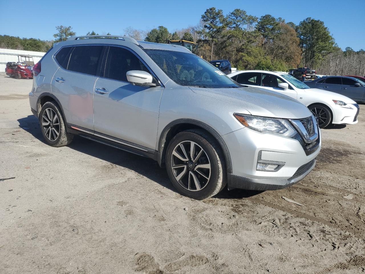 2019 Nissan Rogue - Image 4