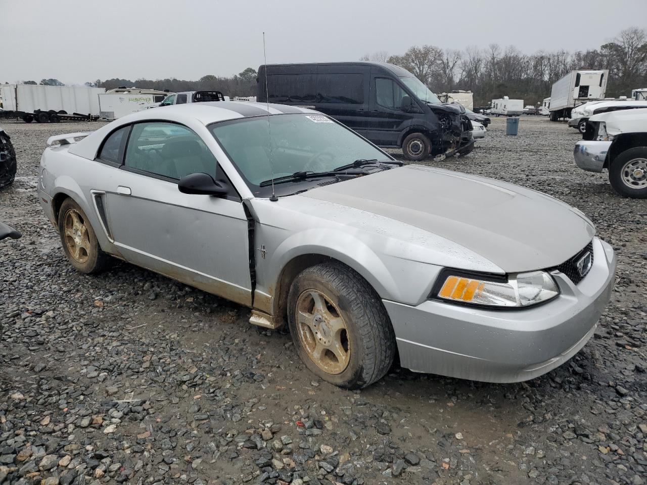 2003 Ford Mustang - Image 4