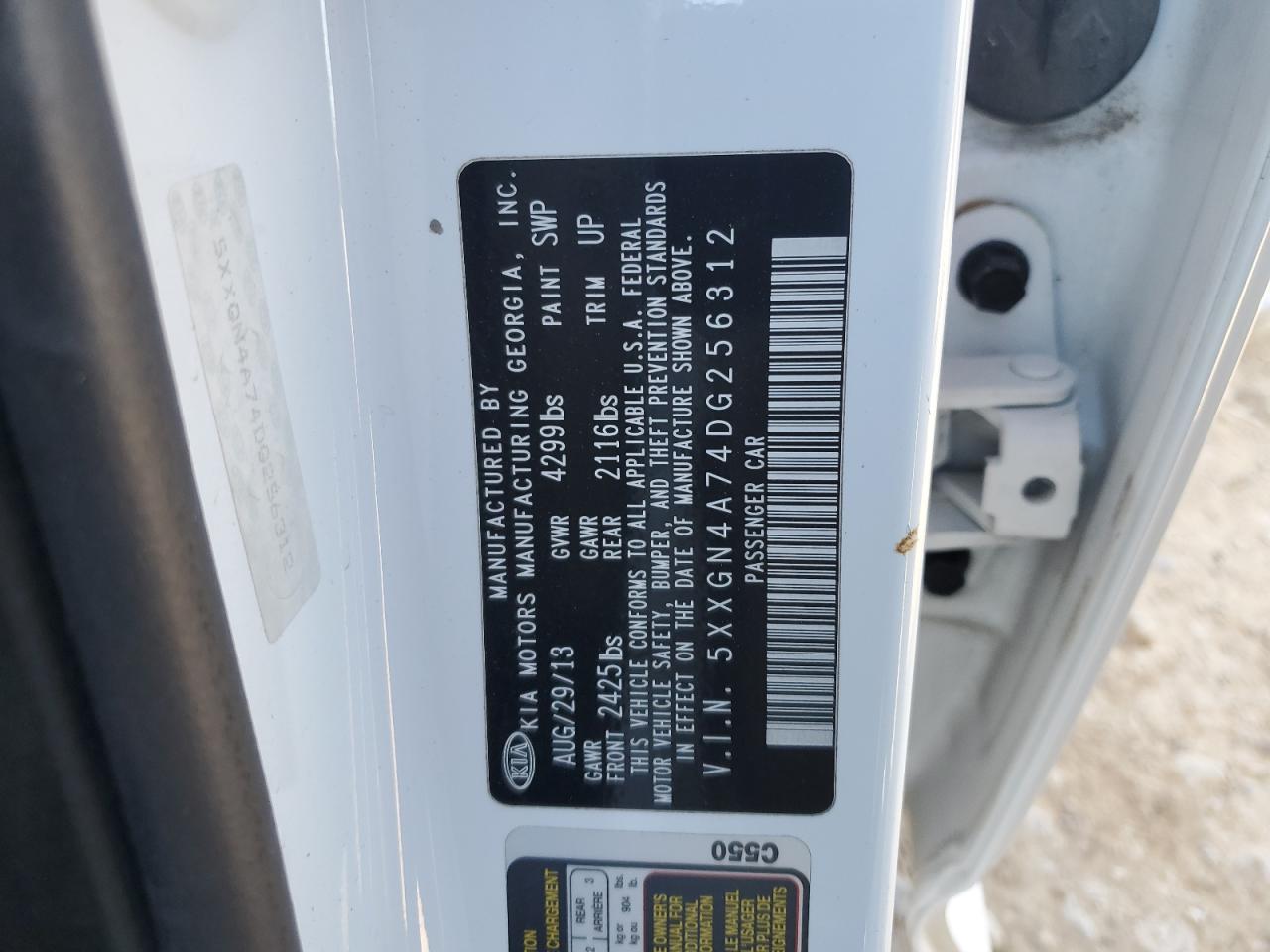 2013 Kia Optima - Image 13