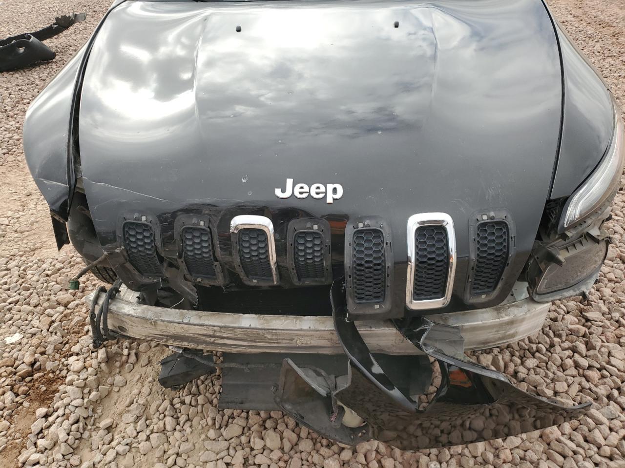2014 Jeep Grand Cherokee - Image 13