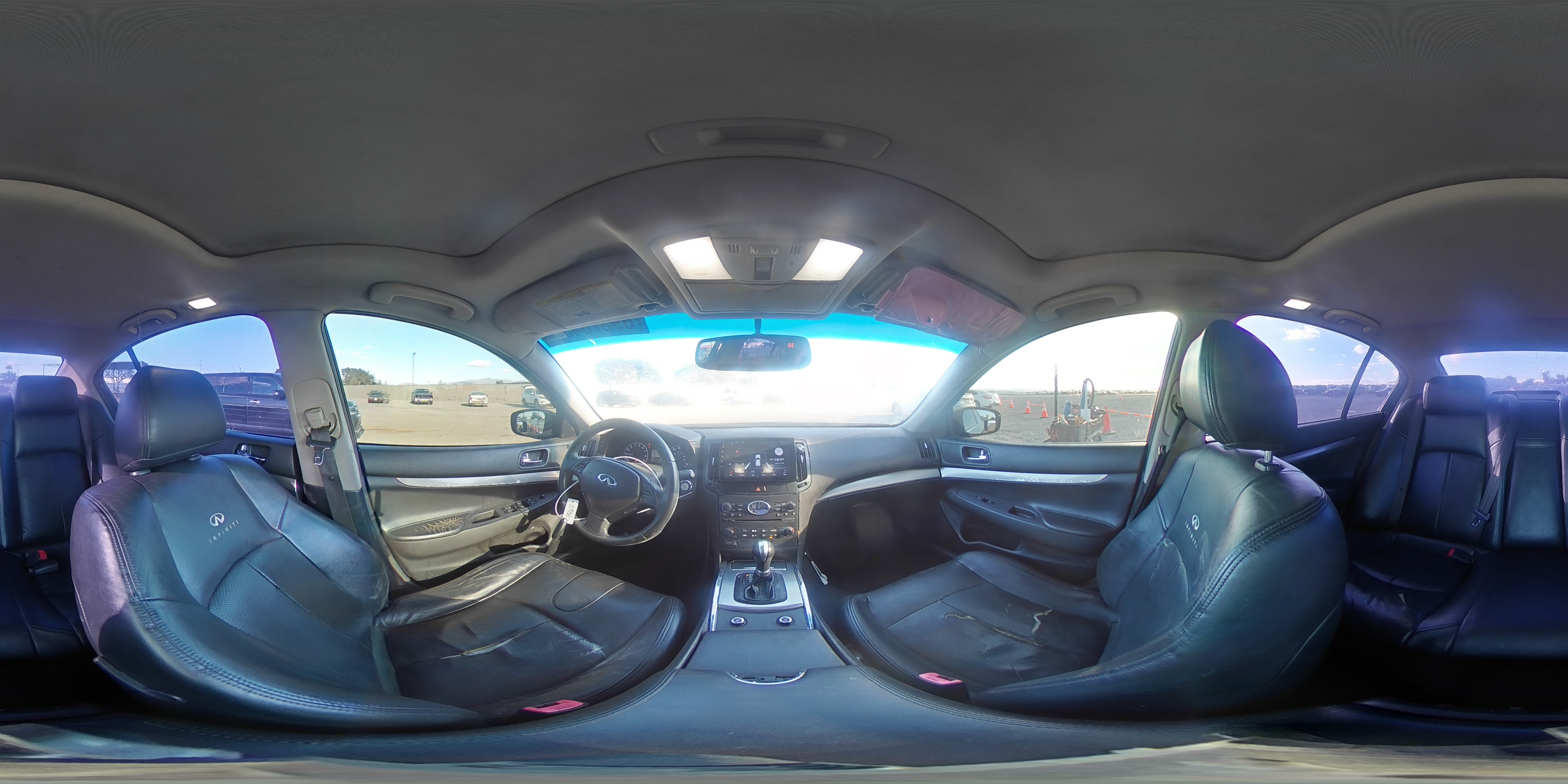 2011 Infiniti G - Image 13