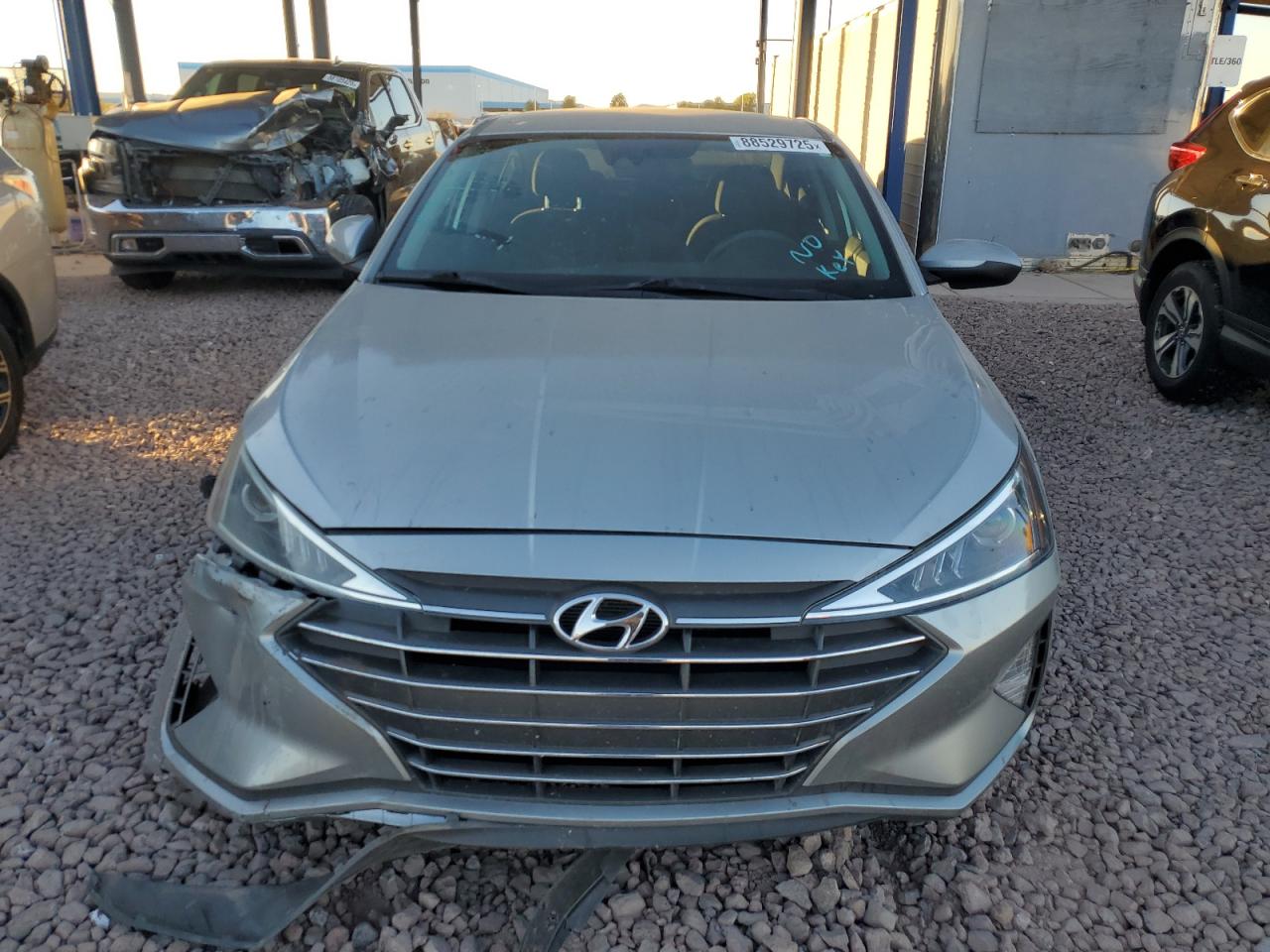 2020 Hyundai Elantra - Image 5