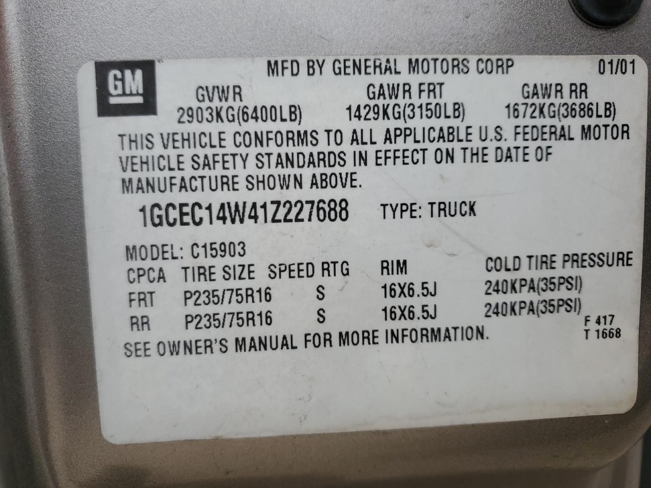 2001 Chevrolet Silverado - Image 12