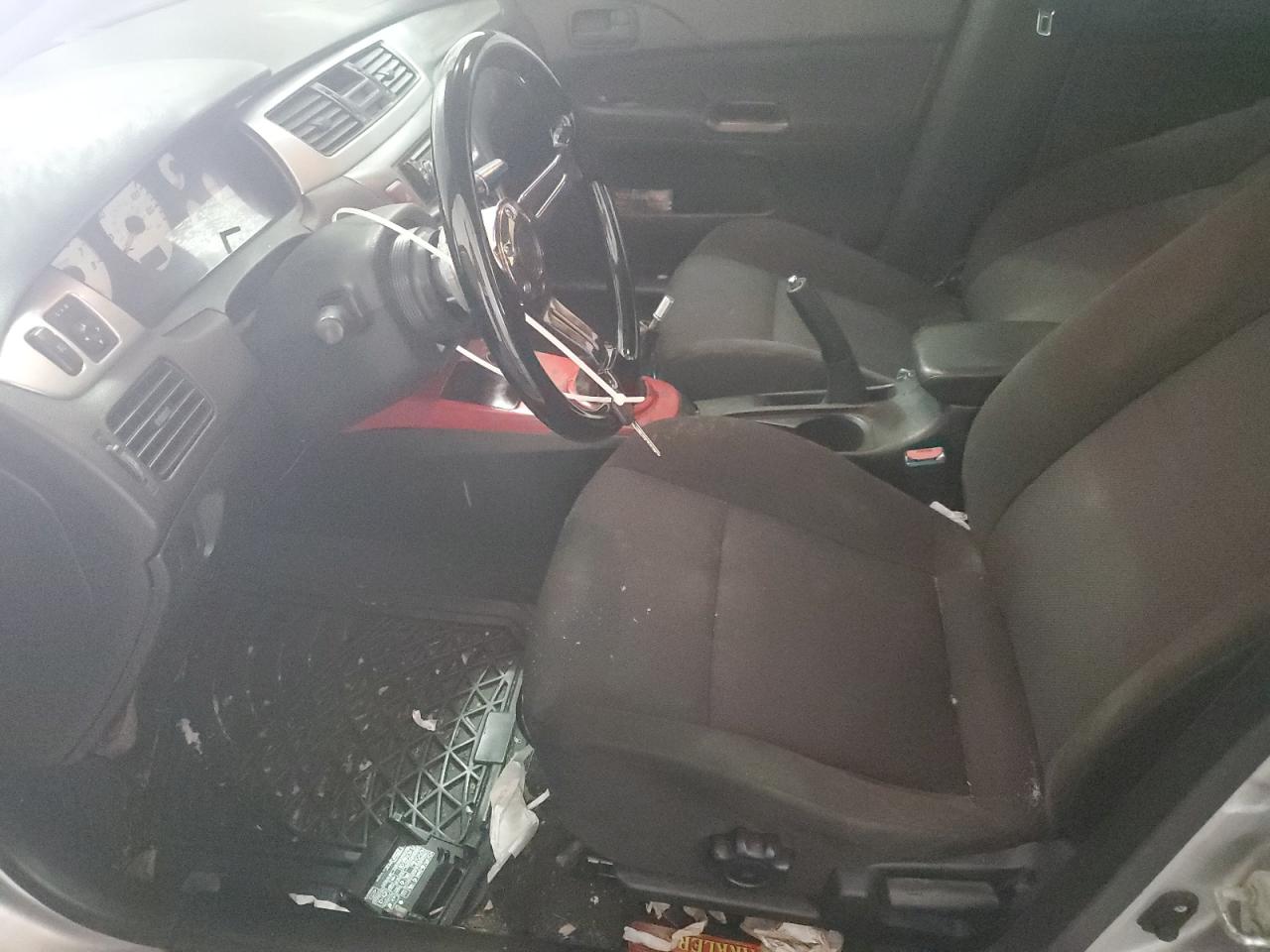 2006 Mitsubishi Lancer - Image 7