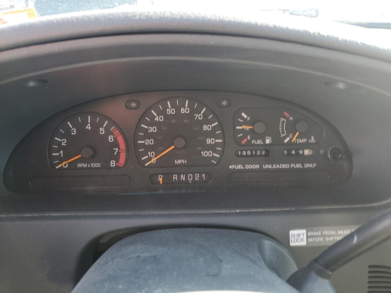 2000 Nissan Quest - Image 9