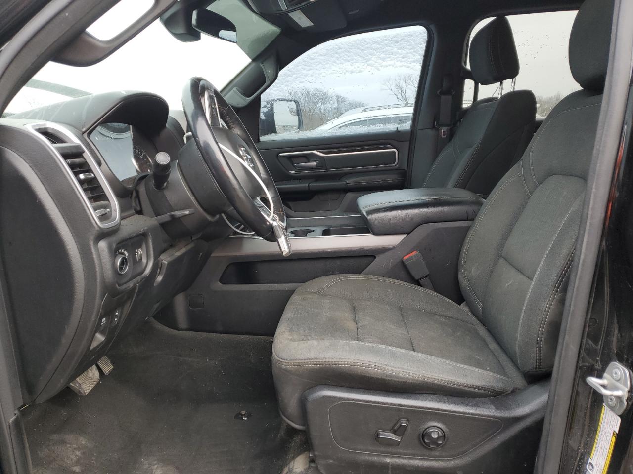 2020 RAM 1500 - Image 7