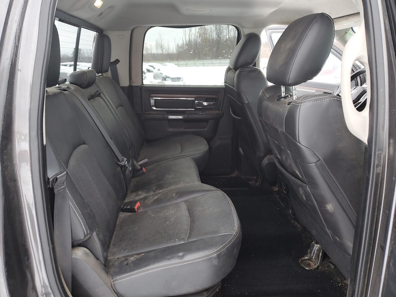 2015 RAM 2500 - Image 10