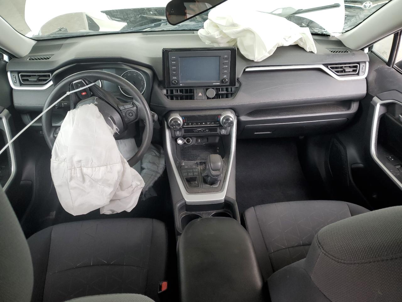 2021 Toyota RAV 4 - Image 8