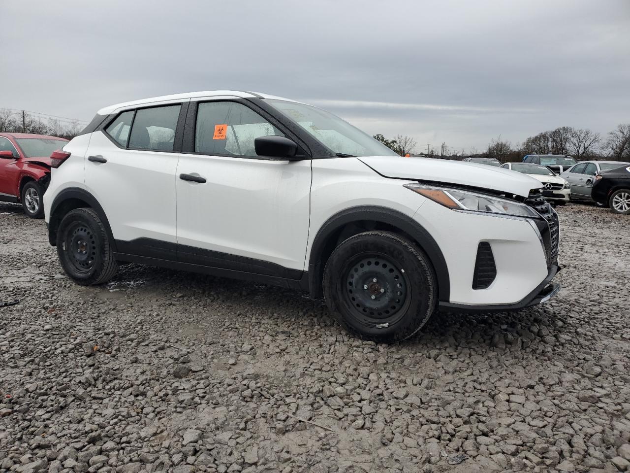 2024 Nissan Kicks - Image 4