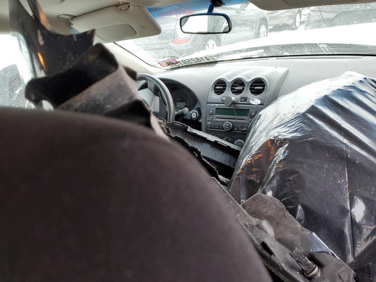 2009 Nissan Altima - Image 8