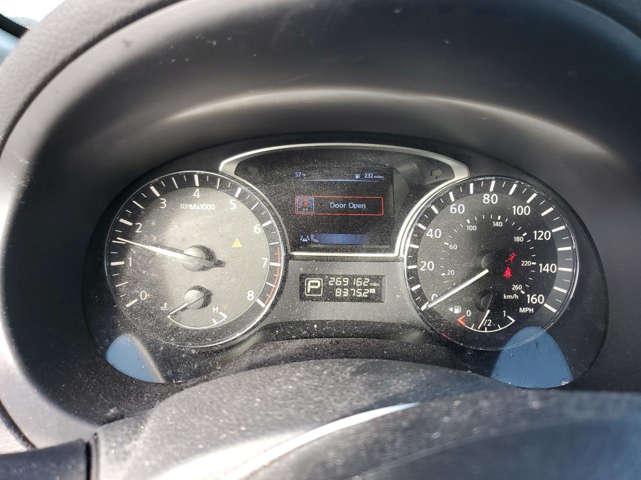 2015 Nissan Altima - Image 9