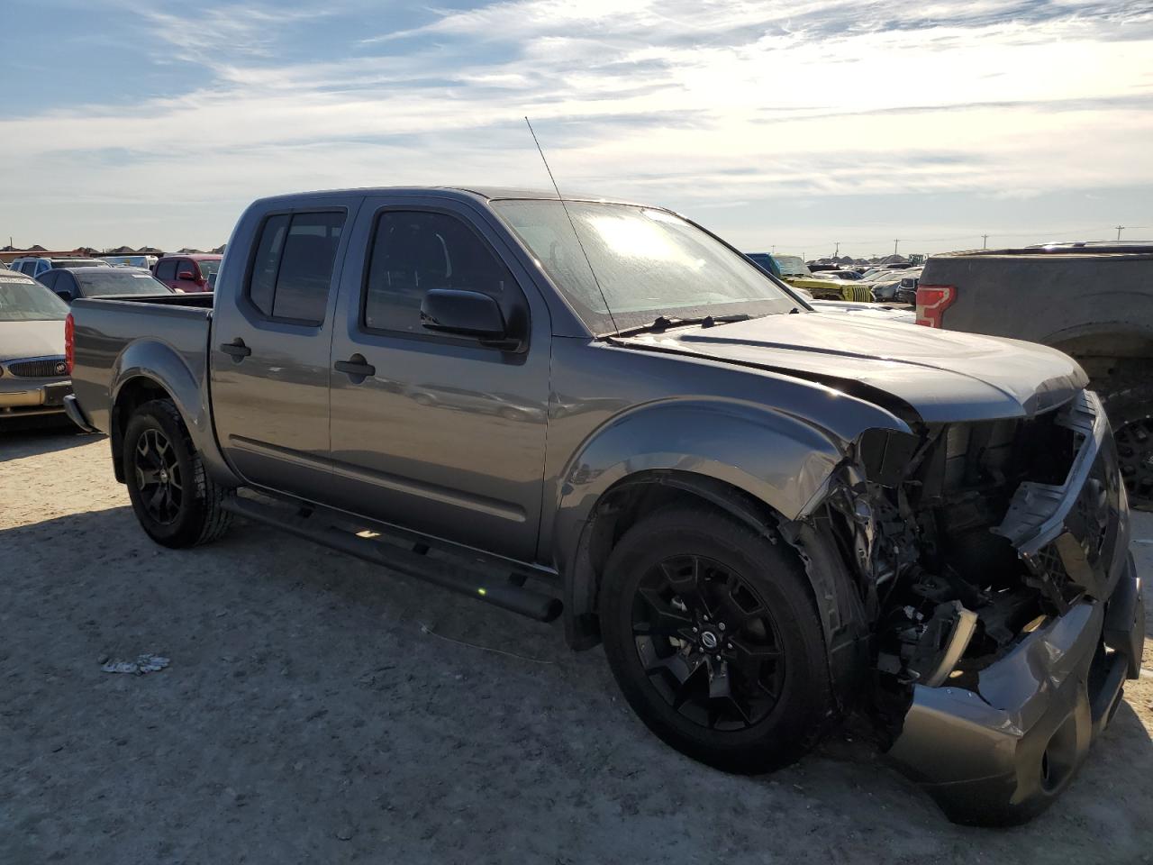 2021 Nissan Navara (Frontier) - Image 4