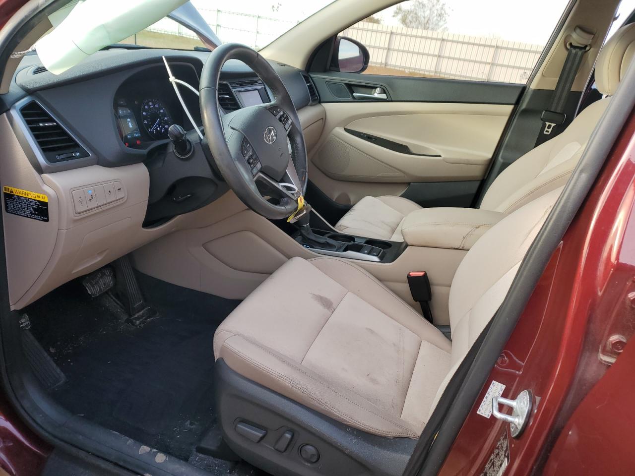 2016 Hyundai Tucson - Image 7