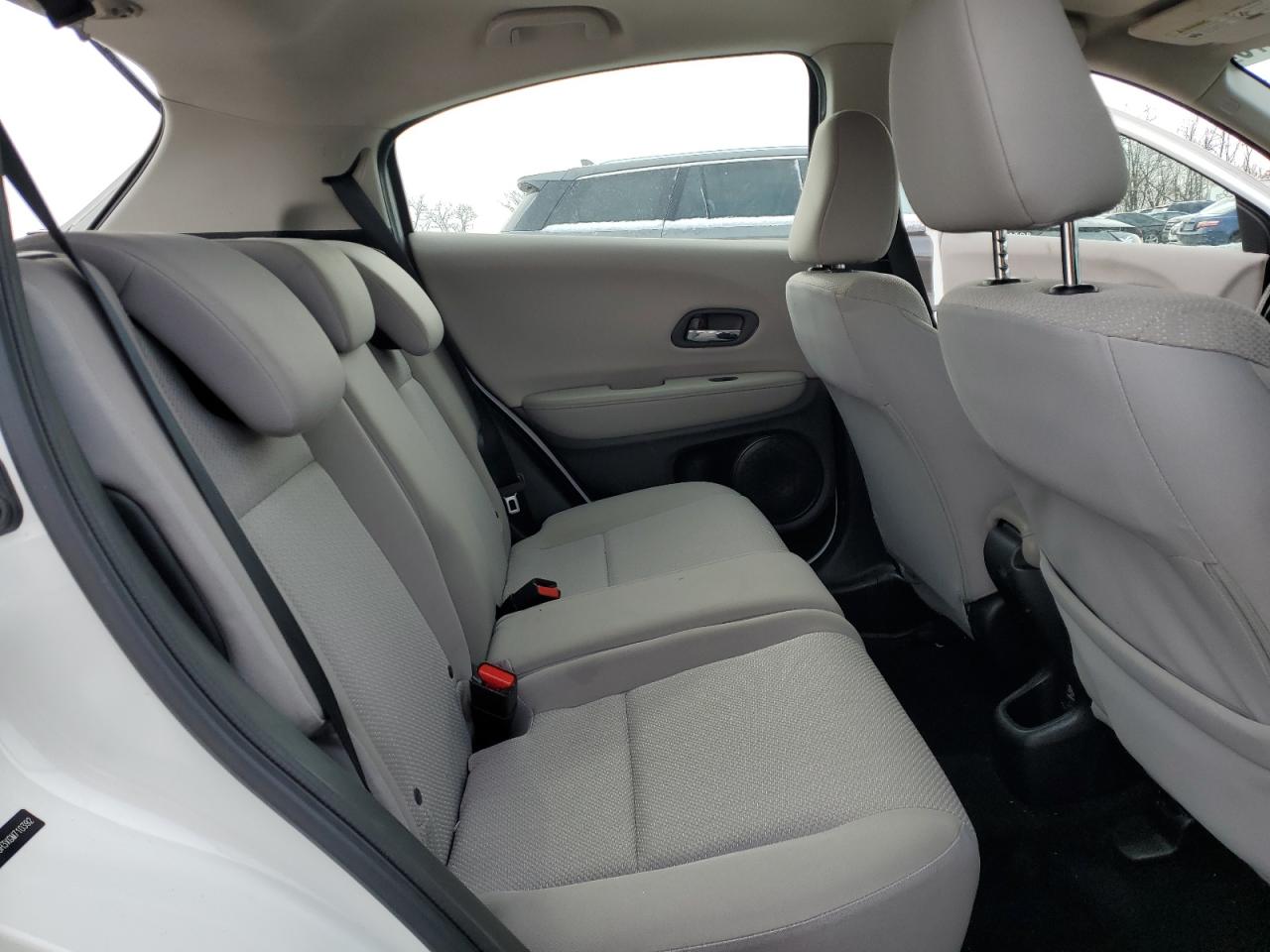 2016 Honda HR-V - Image 12