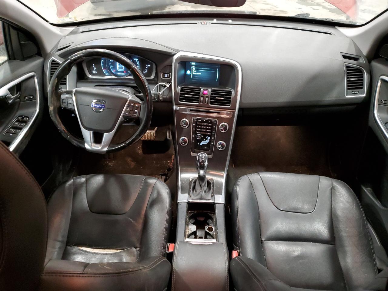 2015 Volvo XC60 - Image 8