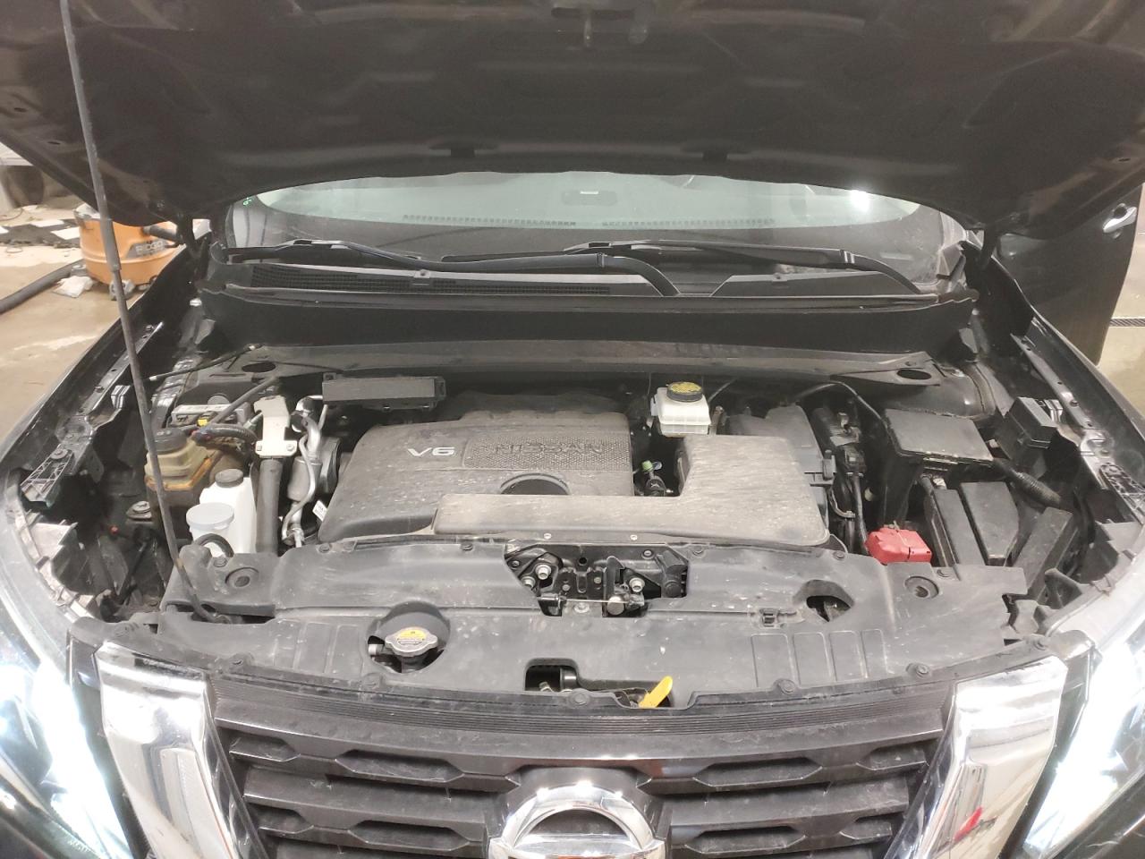 2018 Nissan Pathfinder S VIN: 5N1DR2MM1JC626412 Lot: 88557915