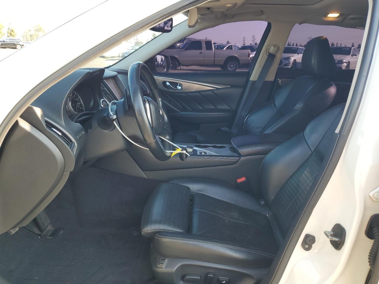 2018 Infiniti Q50 - Image 7